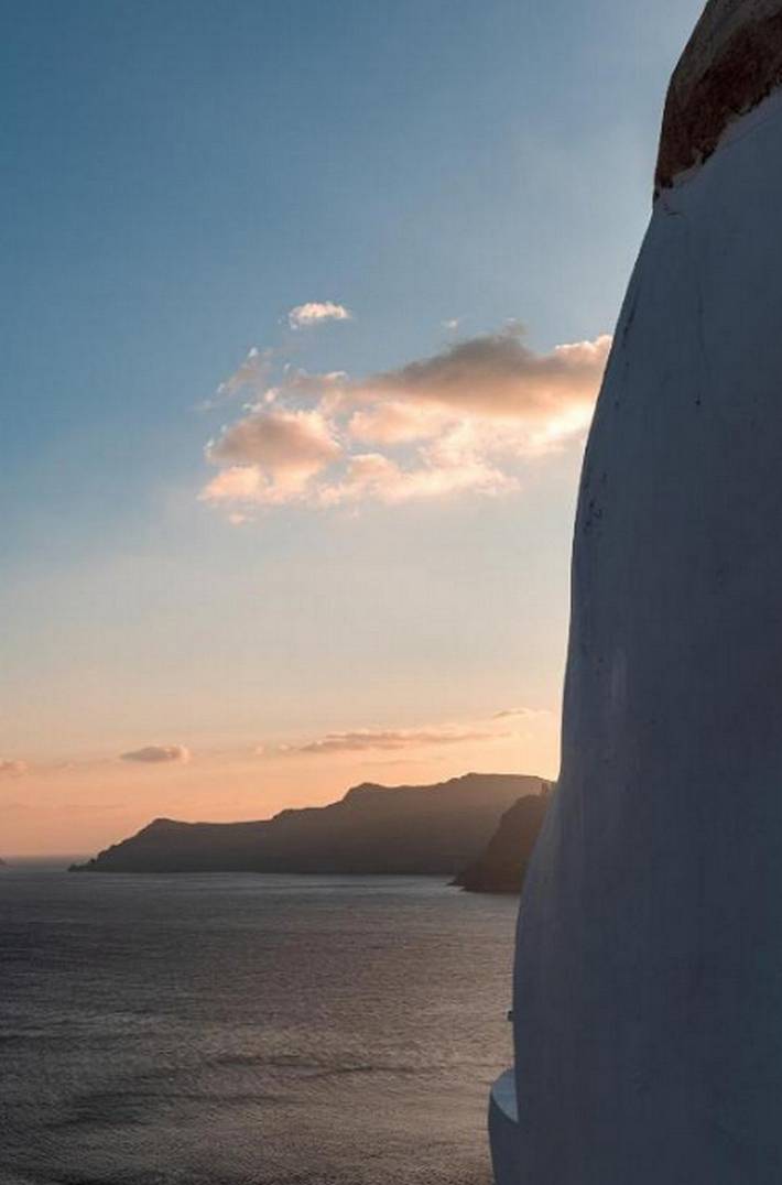 Location de vacances pour 2 personnes, avec vue sur l’océan ainsi que terrasse et piscine à Oia - 3