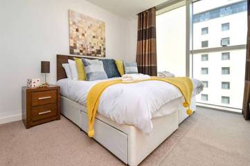 Apartment for 2 People in Milton Keynes, South East England, Photo 1