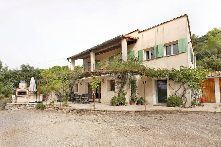 Casa vacanze "House Pool Out in The Wilds" con piscina condivisa e Wi-Fi in Salernes, Draguignan e dintorni