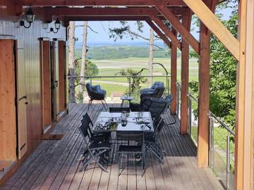 Maison de campagne pour 8 personnes, avec terrasse et piscine à Bonneuil