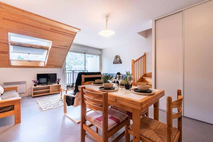 Gîte pour 4 personnes, avec vue dans Office De Tourisme De Saint Laurent Soulan - 4