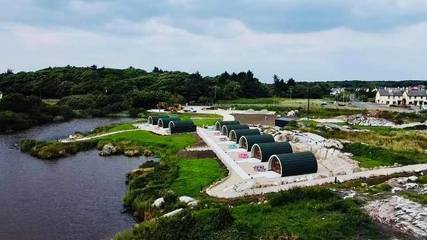 Tente pour 2 personnes, avec vue et jardin ainsi que vue sur le lac et terrasse en Irlande