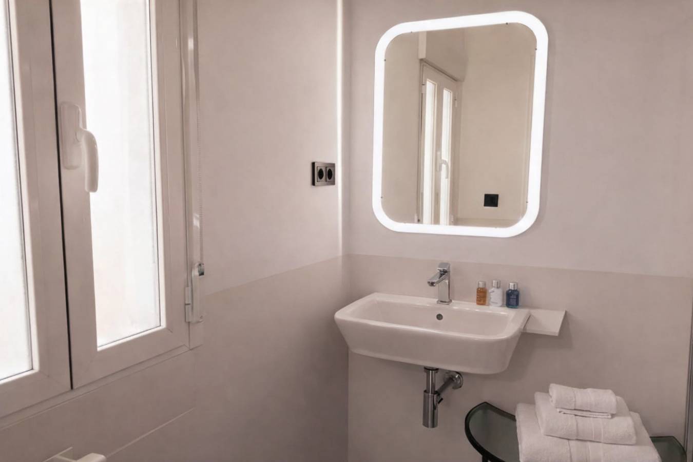 Estudio entero, Estudio para 2 personas in Madrid, Provincia de Madrid