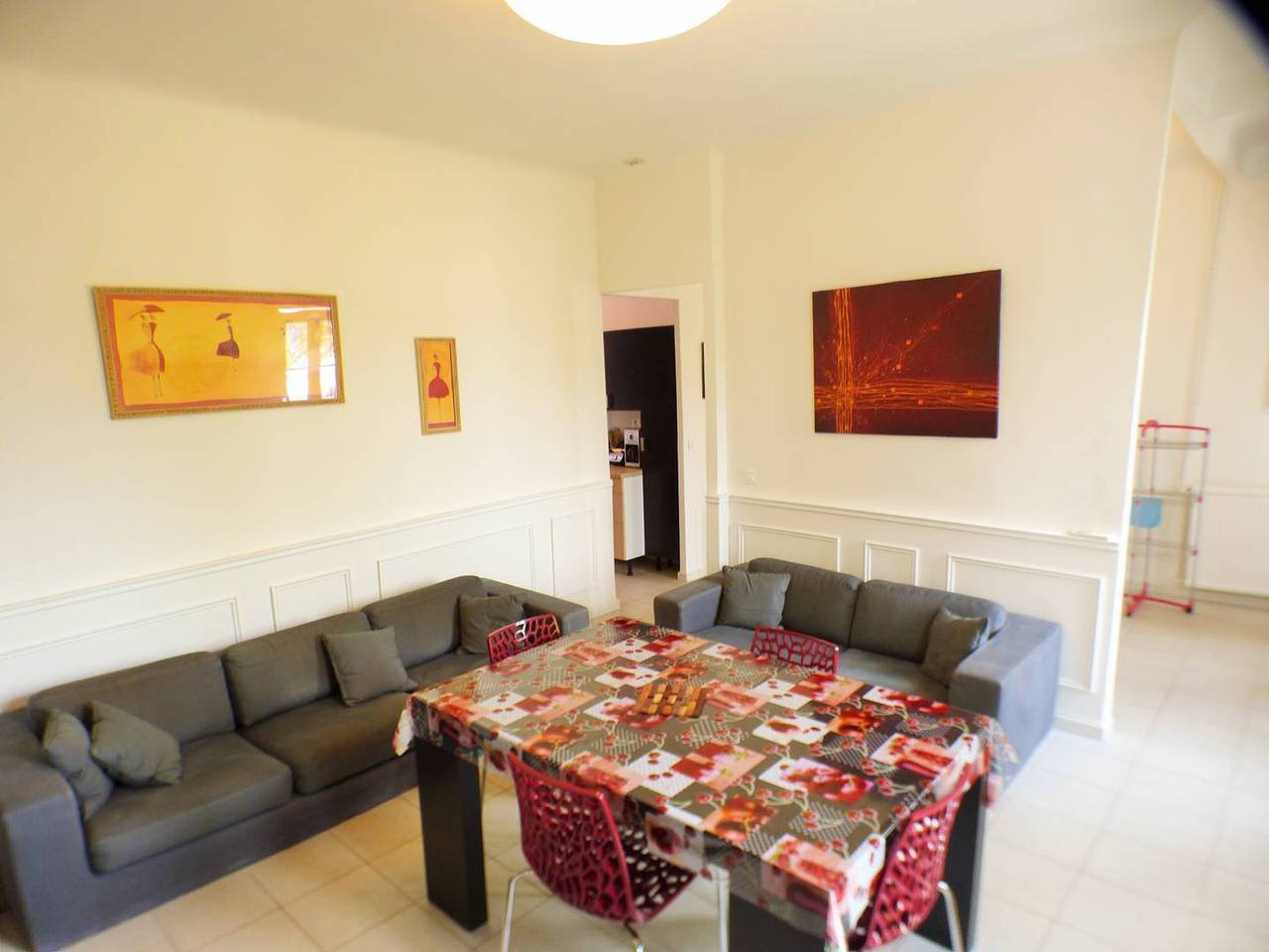 Apartamento vacacional entero, Vista al mar, 3 habitaciones, internet, aire acondicionado y estacionamiento privado in Saint-Mandrier-sur-Mer, Region de Toulon