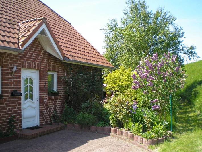 Ferienhaus für 4 Personen, mit Balkon und Garten in Hagermarsch