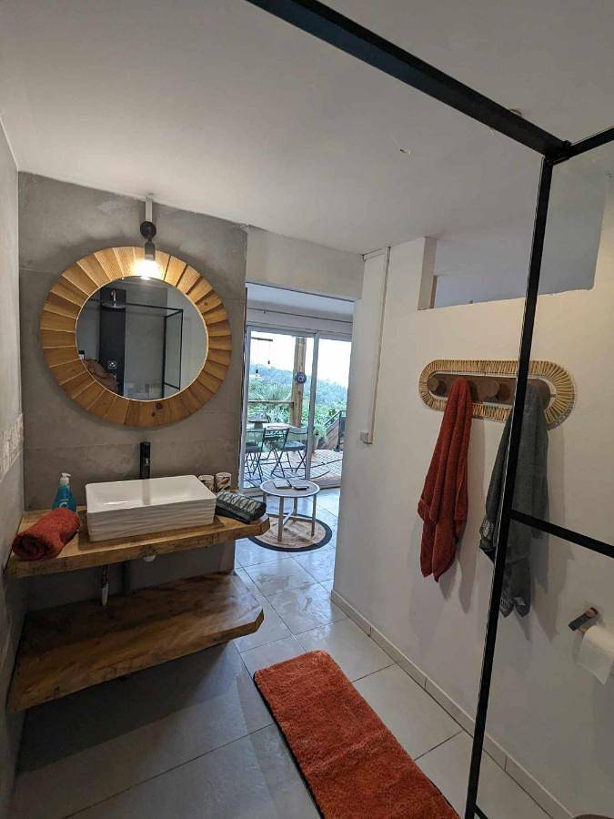 Appartement de vacances pour 4 personnes, avec terrasse et vue