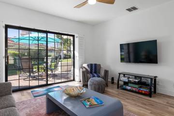 Glamping for 4 Guests in Palm Springs, Southern California, Picture 2