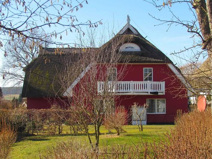Ferienwohnung für 4 Personen, mit Terrasse und Garten in Groß Zicker