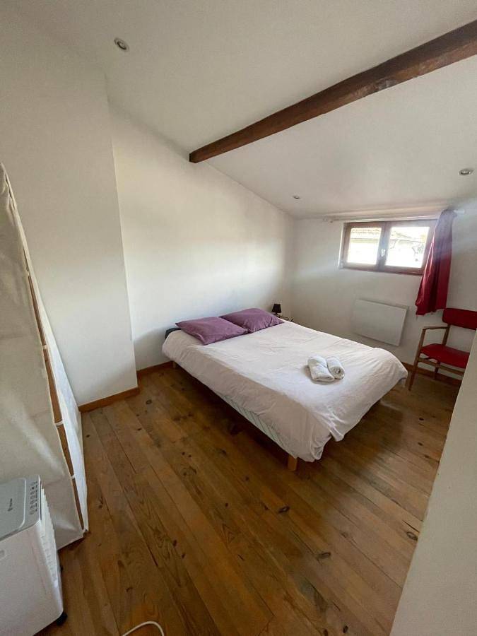 Gîte pour 6 personnes dans Musée Sainte Bernadette Moulin Lacadé Maison Paternelle - 2