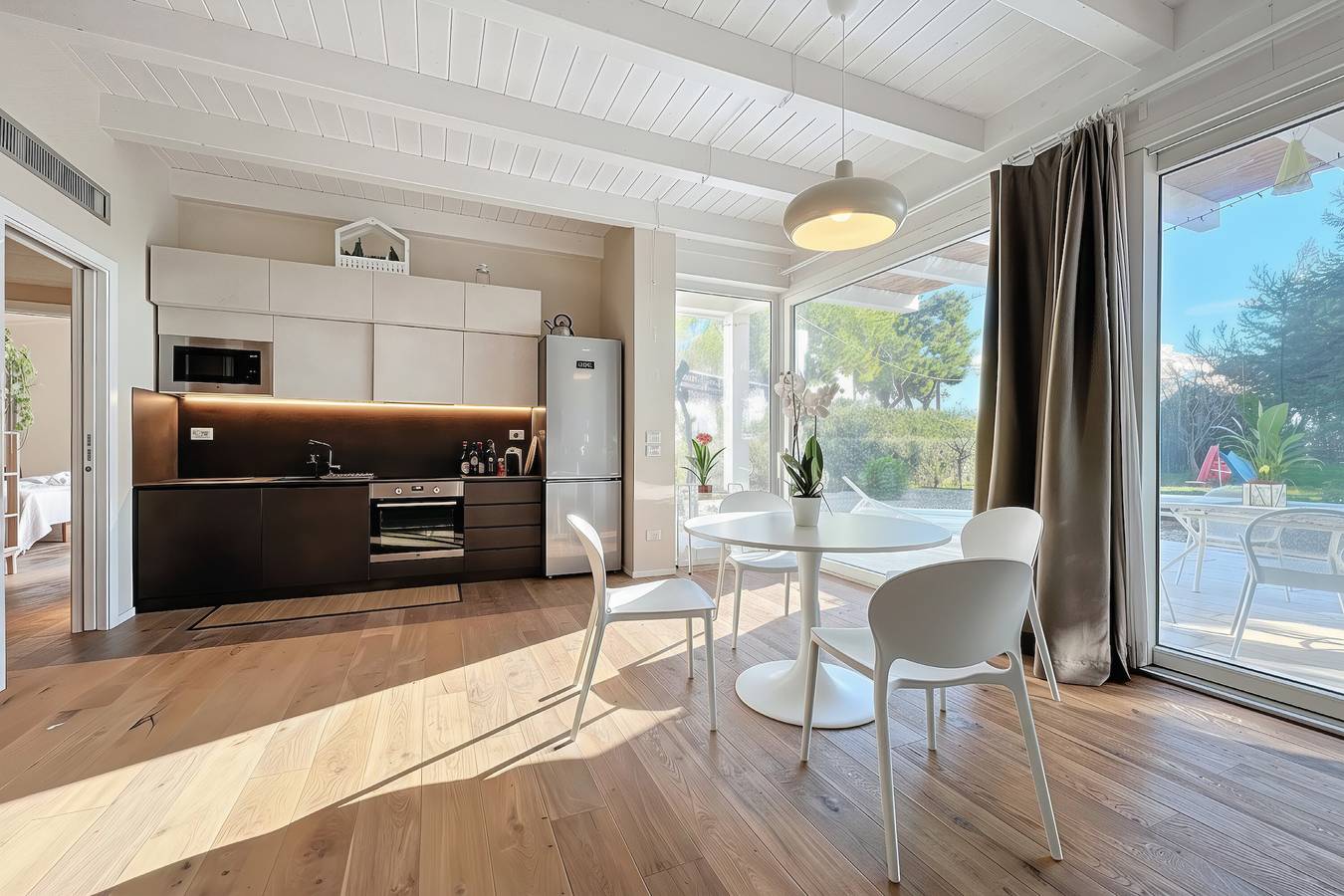 Casa Vacanze 'Villa Traimari' con Vista Mare, Wi-Fi e Aria Condizionata in Trani, Via Francigena