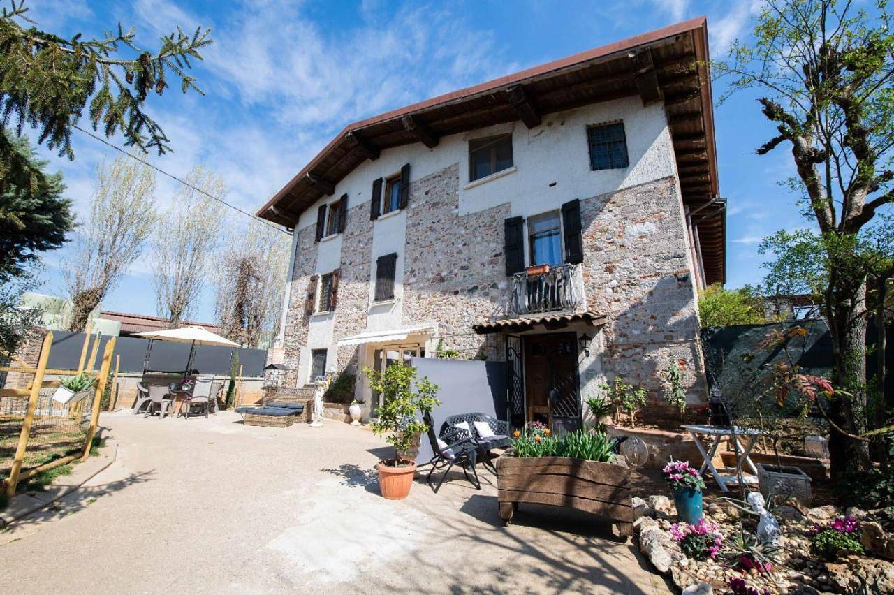 Appartamento intero, Appartamento in Bedizzole, Provincia di Brescia
