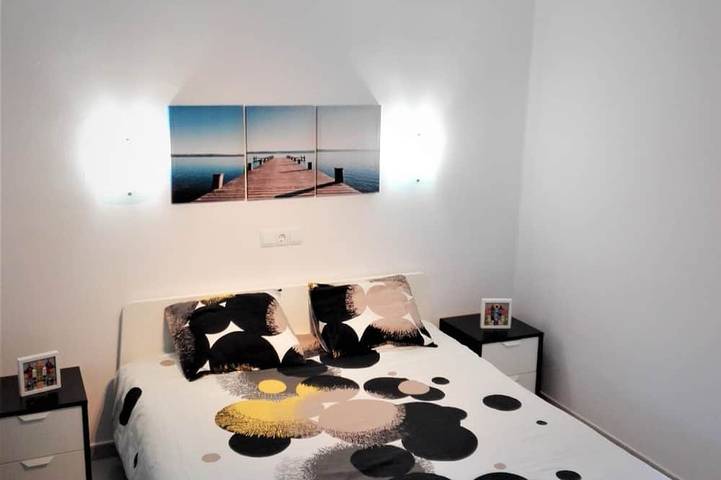 Appartement entier, Totalement Renove Appartement En Face De La Piscine Avec WIFI in Puerto del Carmen, Tías