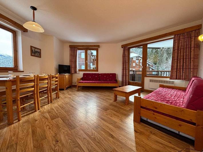 Appart’hôtel pour 4 personnes, avec balcon et sauna, animaux acceptés