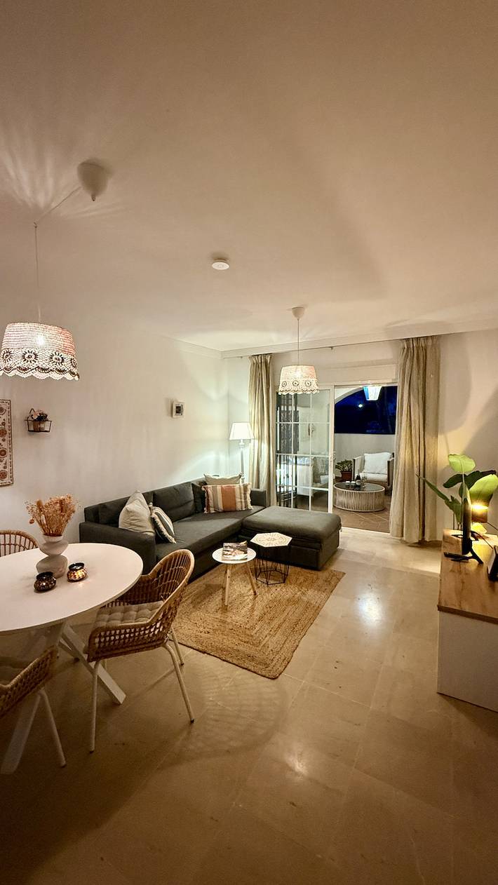 Appartement entier, 8. Duquesa – Ground Floor with Two Big Terraces in Sabinillas, Manilva