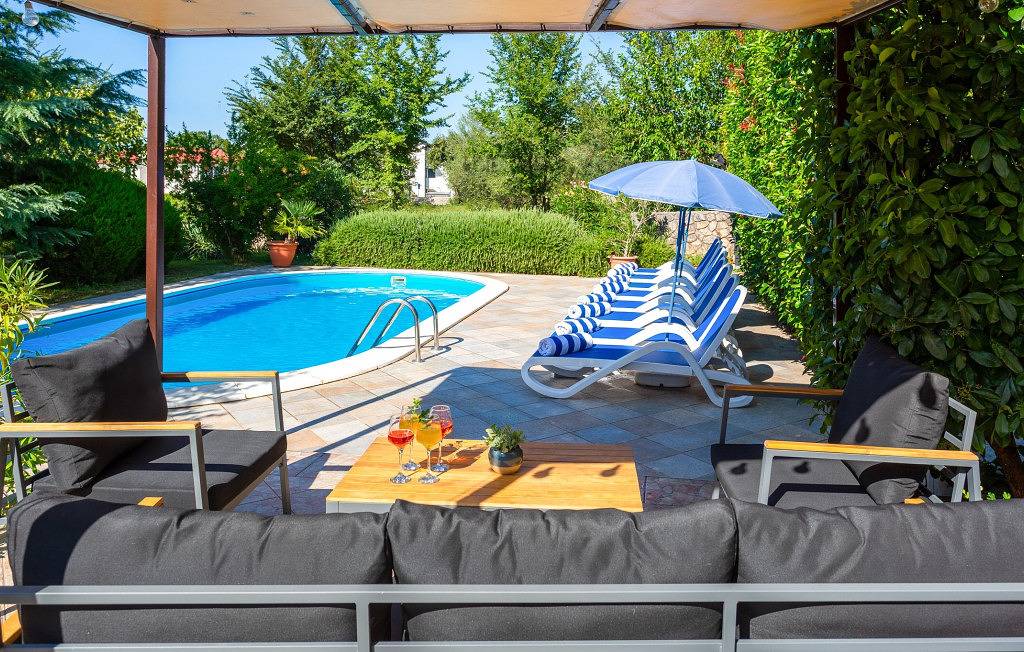 Villa Anni with pool island Krk by Villas Guide in Malinska-Dubašnica, Krk