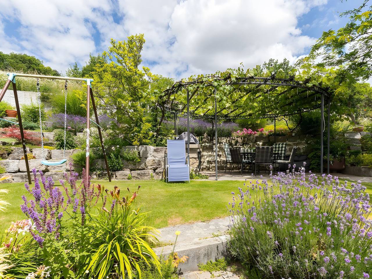Gästehaus Anita - Doppelzimmer 7 in Gailingen, Hegau