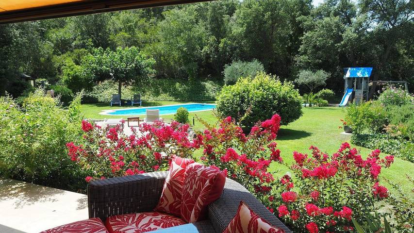 Casa rural para 10 personas, con piscina y jardín en Santa Cristina de Aro