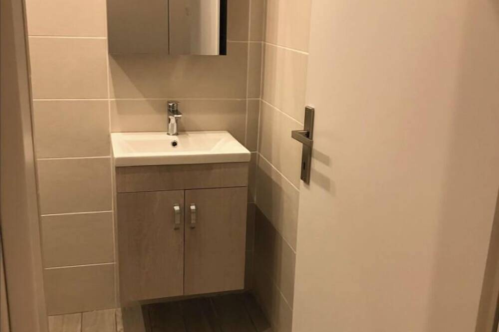 Ganze Wohnung, Modernes Apartment im Stadtzentrum in Preveza, Preveza Regionalbezirk