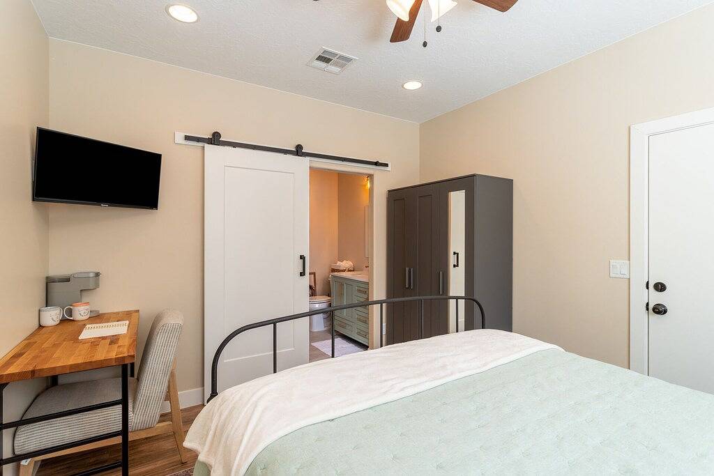 Ganze Wohnung, New Custom Suite Near Zion Park and Sand Hollow in Hurricane, Zion Nationalpark