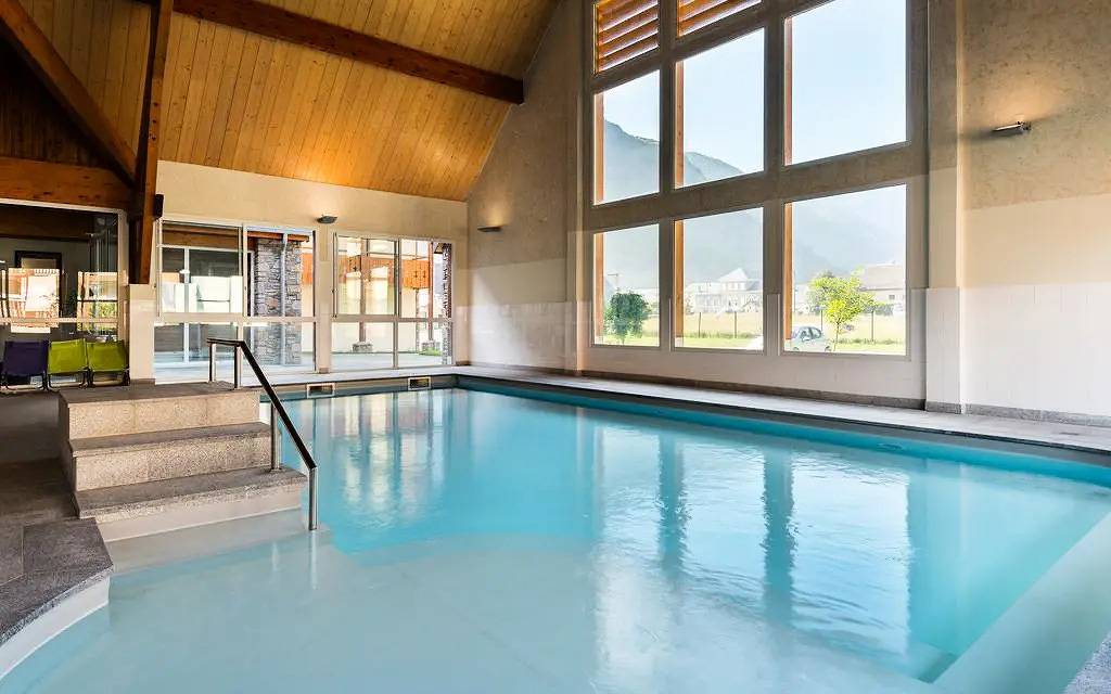 Appartement entier, 2 Pièces 4 Personnes in Luchon-Superbagnères, Saint-Mamet