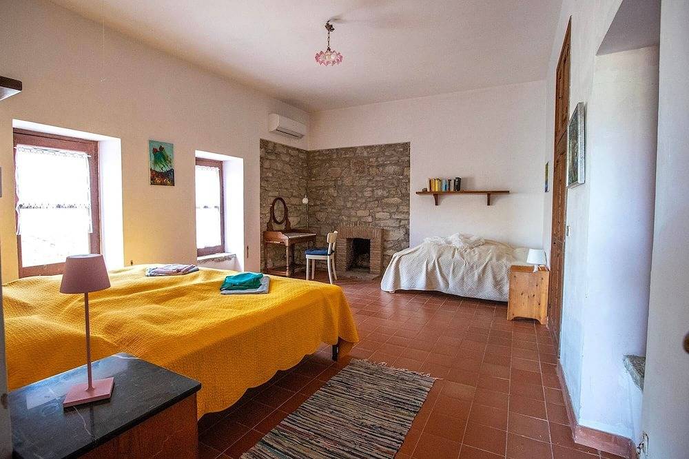 Ferienhaus für 8 Gäste mit 140m² in Montecorice in Montecorice, Cilento Coast