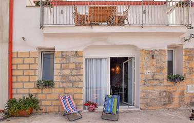 Gîte pour 5 personnes, avec terrasse à Trappeto