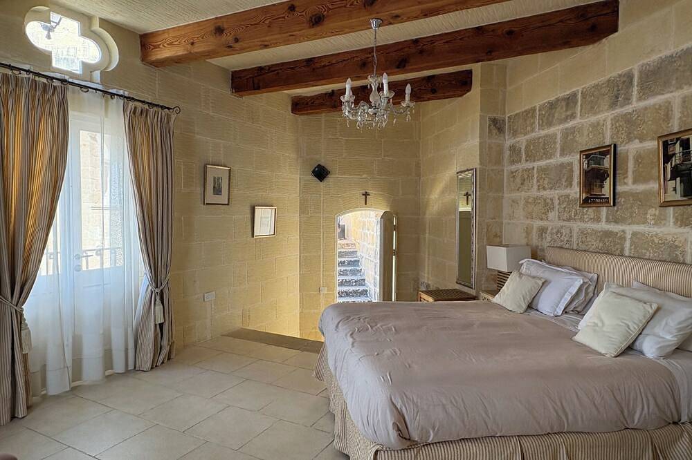 Neues Angebot Gemütliches, komplett renoviertes Bauernhaus in Gozo in Xewkija, Gozo