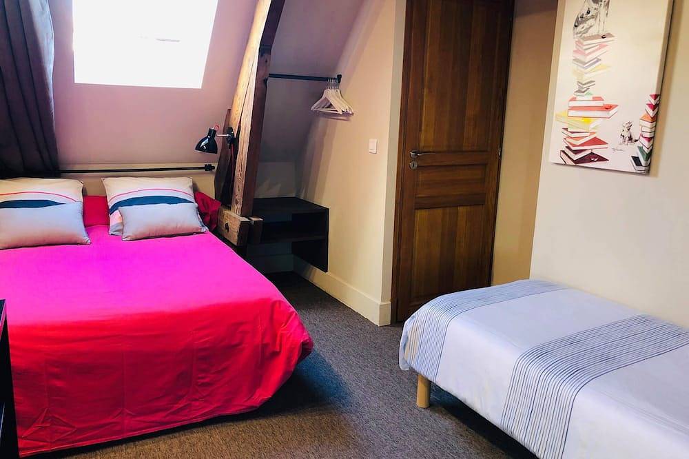 Gite Boulogne-sur-mer pour 5 personnes. Plein coeur de la Ville Fortifiée. in Boulogne-sur-Mer, Région de Boulogne-sur-Mer