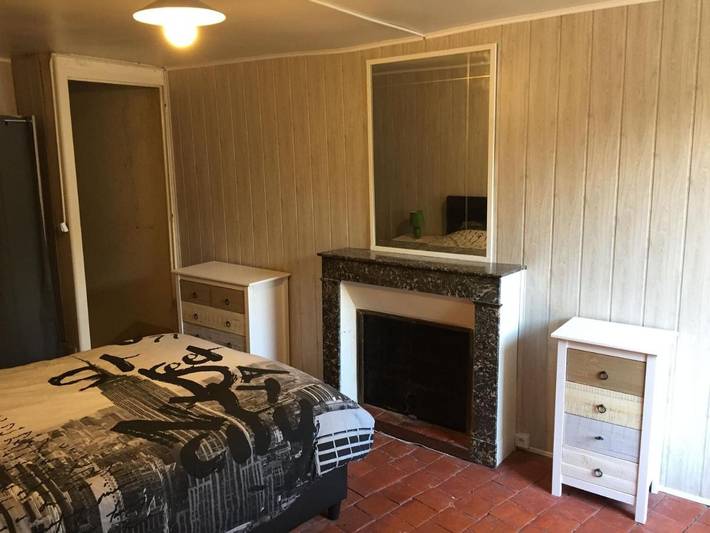 Location de vacances pour 3 personnes, animaux acceptés à L'Isle-sur-Serein - 2