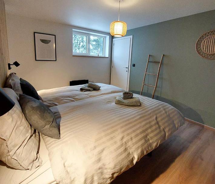 Location de vacances pour 8 personnes, avec jacuzzi et jardin dans Nadrin - 2