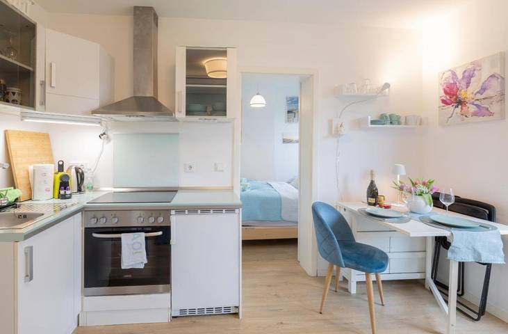 Ferienwohnung für 3 Personen, mit Garten und Pool sowie Ausblick - 1
