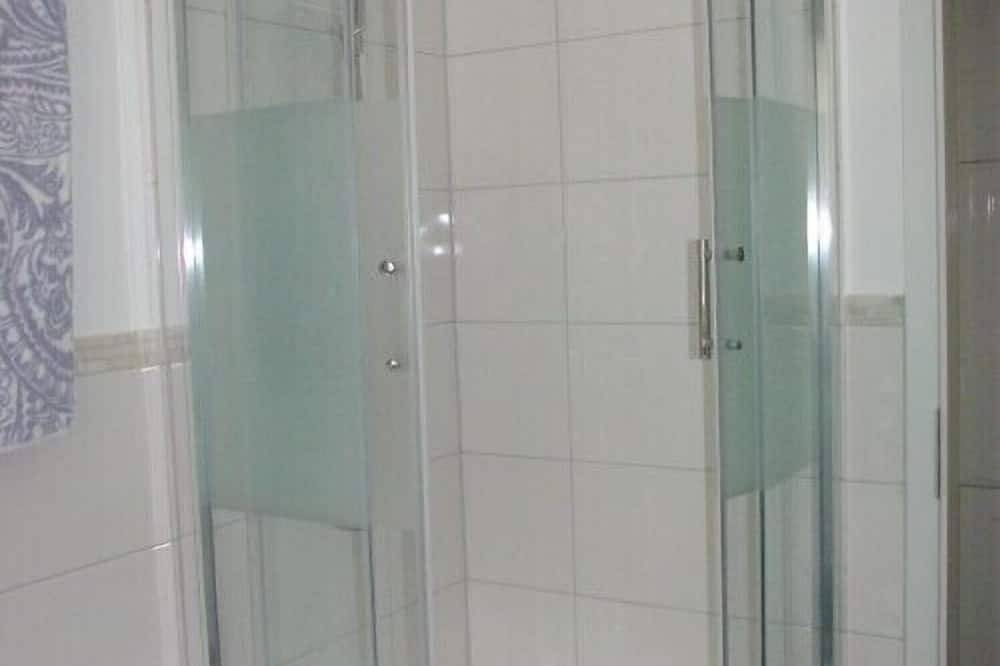 Appartamento intero, Accogliente appartamento di 54 mq, con terrazza, connessione Wi-Fi gratuita in Regensburg, Baviera Orientale