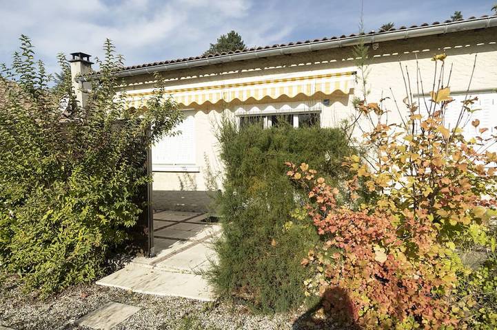 Maison de vacances pour 6 personnes, avec terrasse à Jaujac