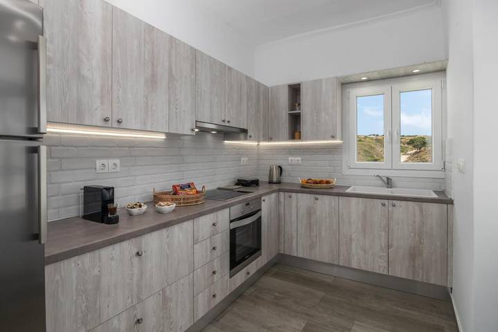 Villa pour 3 personnes, avec jardin et vue dans Milos - 4