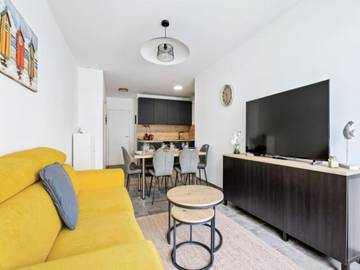 Location De Vacances pour 6 Personnes dans Cagnes-sur-Mer, Région de Cannes, Photo 2