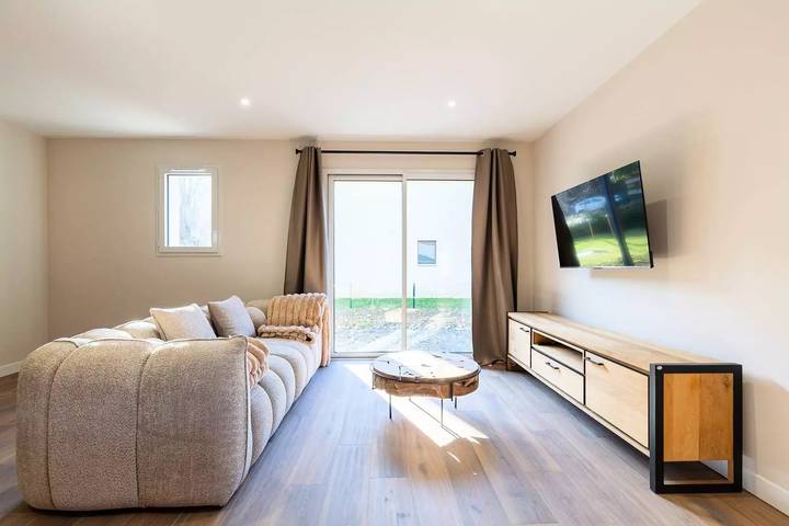 Location de vacances pour 6 personnes, avec vue et jardin à Armenteule - 3