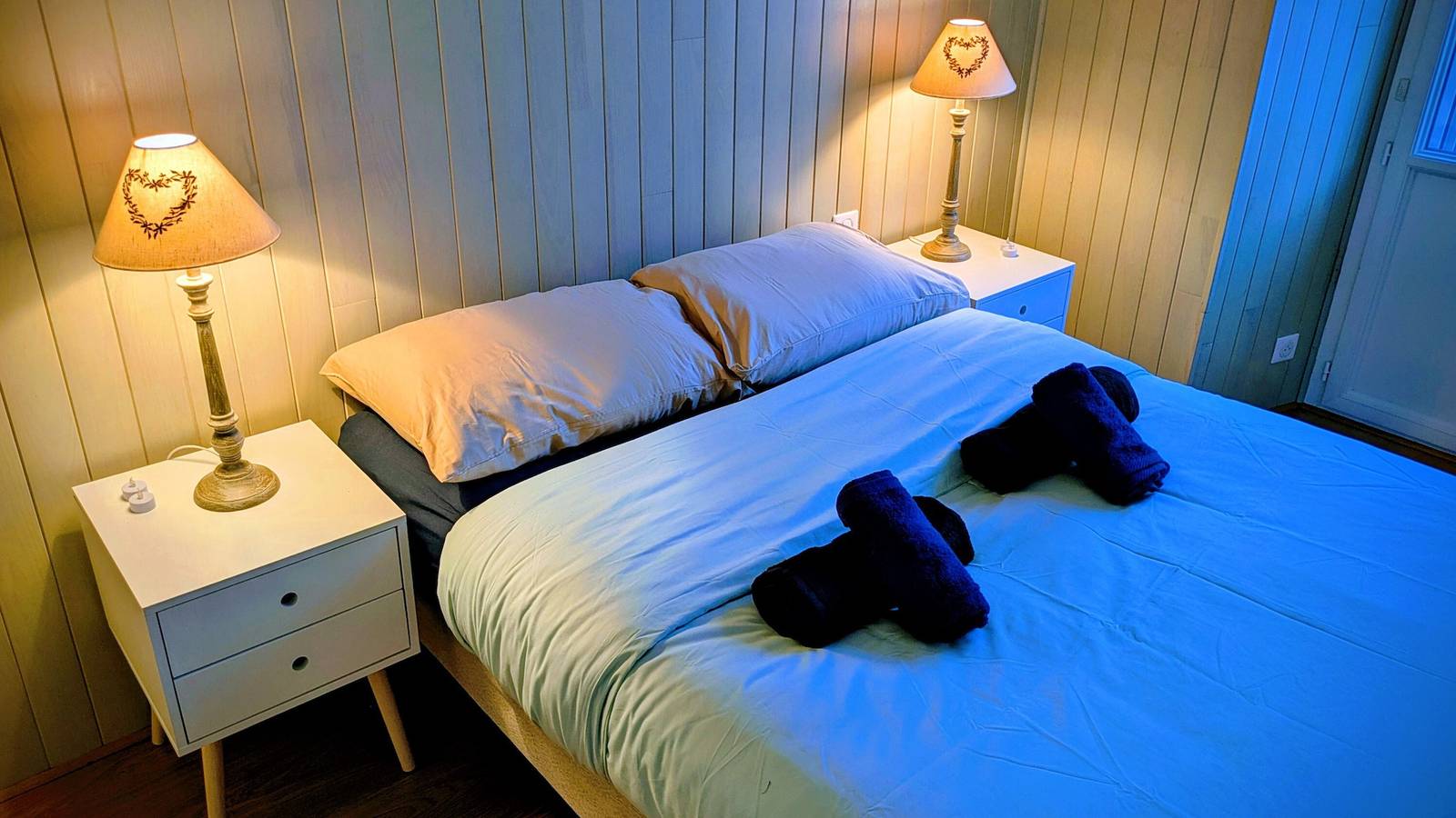 Apartamento entero, Apartamento '6 Pers Allée D'Étigny' con vistas a la montaña, balcón y Wi-Fi in Luchon-Superbagnères, Bagnères-de-Luchon