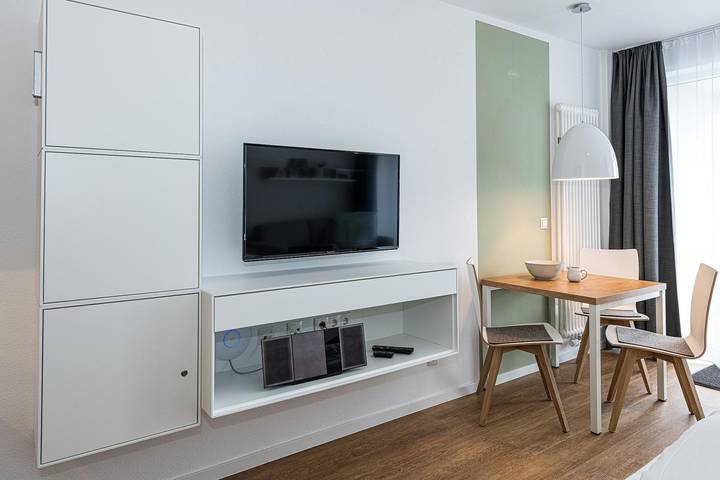 Studio für 3 Personen, mit Balkon und Pool sowie Sauna in Esens