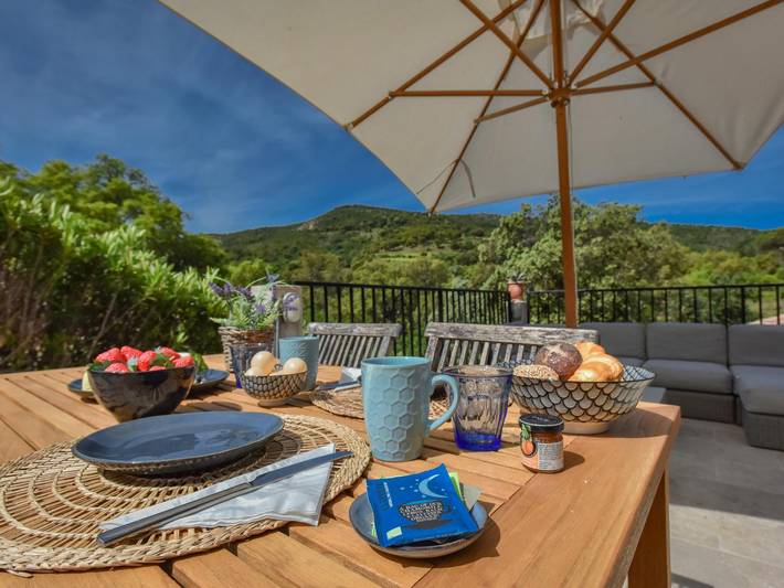 Location de vacances pour 3 personnes, avec balcon et jardin à Le Plan-de-la-Tour - 3