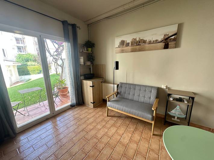 Ganzes Studio, Studio „Pärchenauszeit in Altafulla“ mit Pool, Wlan und Klimaanlage in Altafulla, Costa Dorada