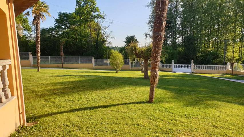 Gîte pour 4 personnes, avec Terrasse ainsi que Jardin et Vue à Manciet - 3
