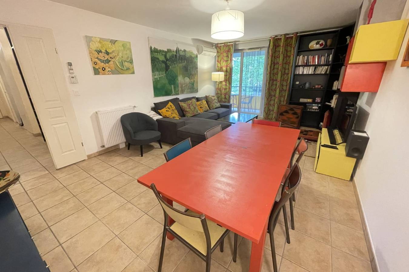 Appartement entier, Spacieux appartement à deux pas des attractions in Toulouse, Toulouse et ses environs