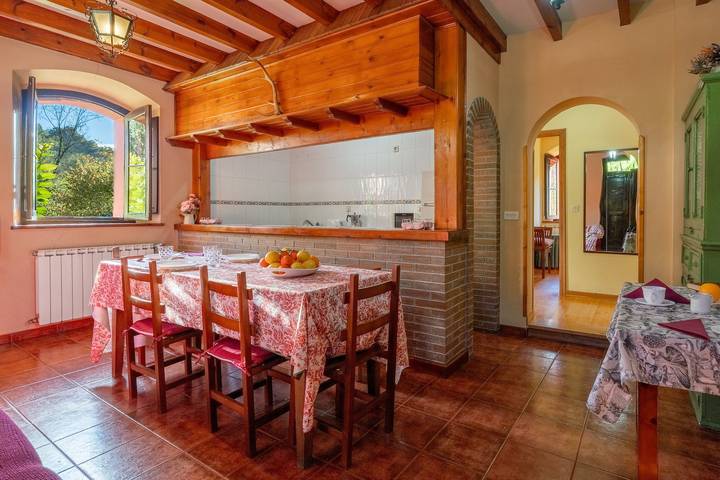 Casa de Aldeia 'Blanca' in Piloña, Montanhas Cantábricas