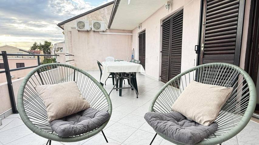 Maison d’hôte pour 7 personnes, avec terrasse à Makarska - 3