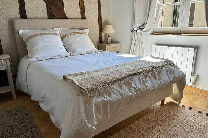 Solognese house for 7 people in the heart of the village of Cerdon (45) in Cerdon, Sologne