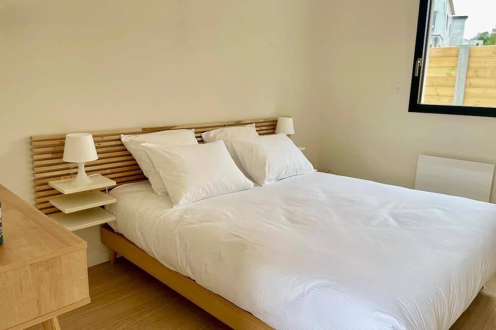 Casa-Moderno-Baño privado-Vista de la bahía in Carantec, Ceinture Dorée