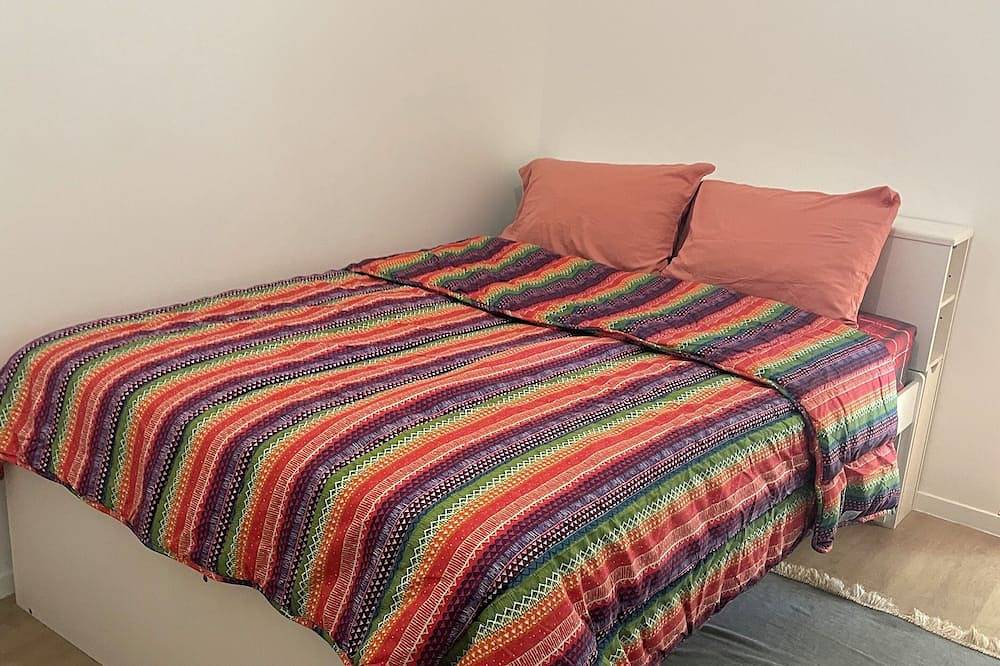 Appartement entier, Apartment two room ,Spécial location, 7 minutes du Paris . in Arcueil, Val-de-Marne