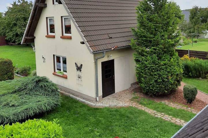 Ferienhaus für 5 Personen, mit Garten und Pool in Grabowhöfe