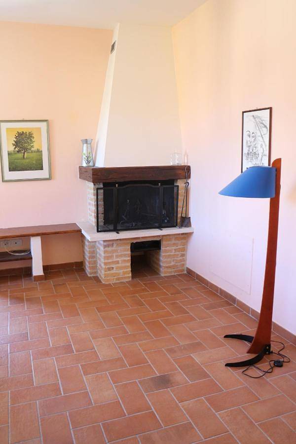 Gîte pour 2 personnes, avec balcon et vue à Fabriano - 2