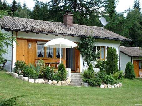 Chalet für 4 Personen, mit Ausblick und Balkon in Feldberg